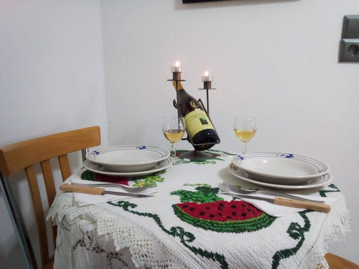 Aggelina Guest House Sárkhos Екстериор снимка