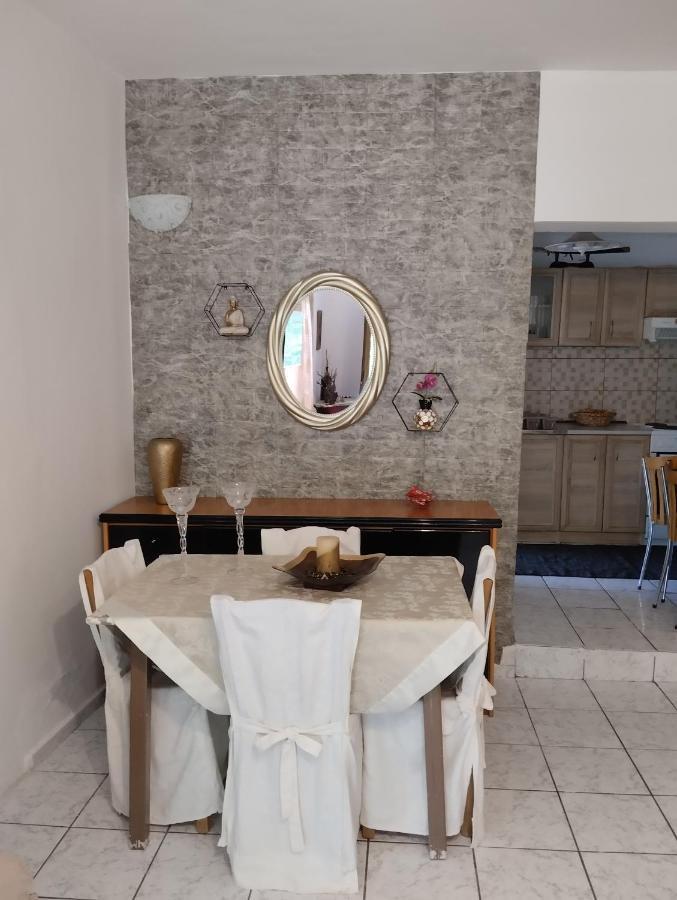 Aggelina Guest House Sárkhos Екстериор снимка